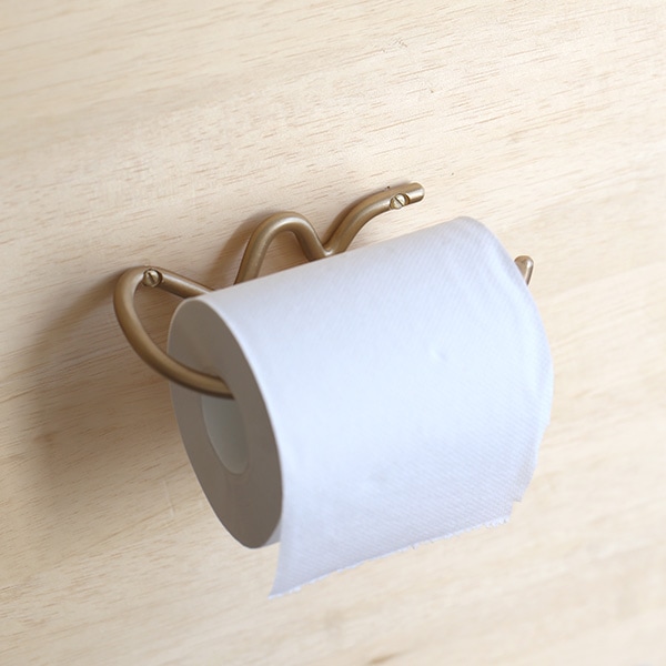 【受注発注】ferm LIVING (ファームリビング) Curvature Toilet Paper Holder (カーバチュア トイレットペーパーホルダー) ブラス/ブラックブラス 北欧/インテリア/収納/日本正規代理店品